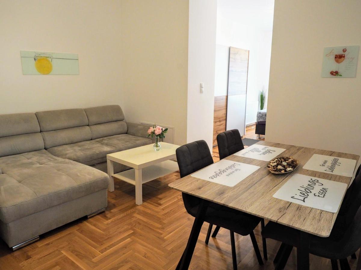 City Villa Schoenbrunn Apartments - Contactless 24H Check-In Viena Exterior foto