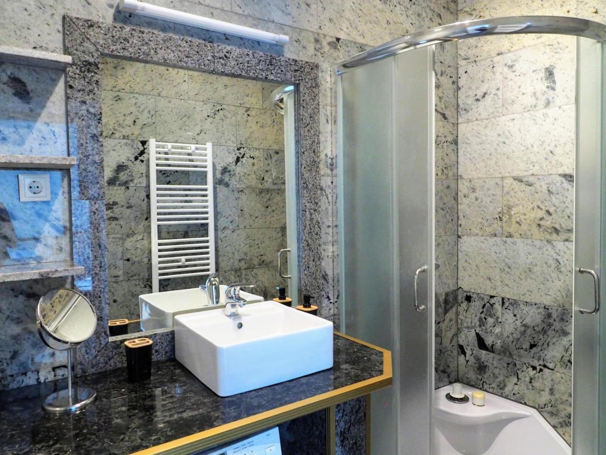 City Villa Schoenbrunn Apartments - Contactless 24H Check-In Viena Exterior foto