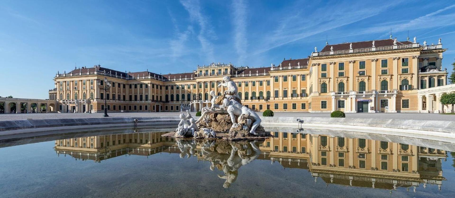 City Villa Schoenbrunn Apartments - Contactless 24H Check-In Viena Exterior foto
